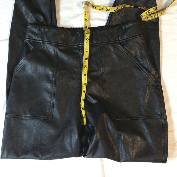 SPANX Faux Pants, size M - Picture 6 of 10